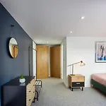 Albion At The Level - 2 Bd Flat